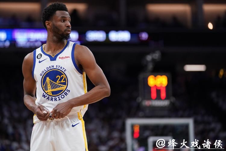 杨21+15维金斯29分 科林斯38+12老鹰大胜勇士 杨21+15维金斯29分 科林斯38+12老鹰大胜勇士